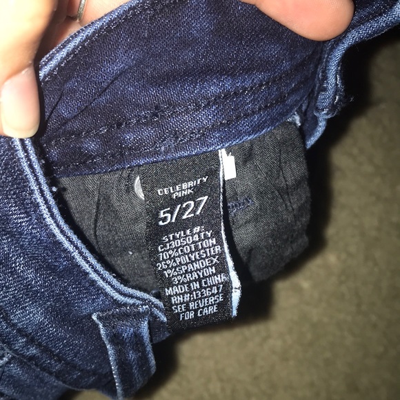 Cutoff Jean shorts - Picture 3 of 3